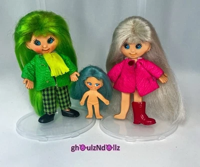 Лот кукол FLATSY 1969 идеальные гонконгские сине-зеленые белые волосы куклы 2,5–5 дюймов. - Изображение 1 из 4