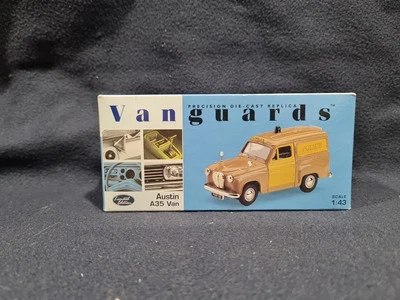 VANGUARDS VA 17005 AUSTIN A35 WILTSHIRE CONSTABULATY POLICE   SCALA 1/43  - Immagine 1 di 4