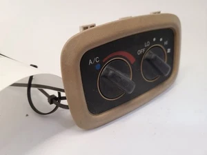 98 99 00 TOYOTA SIENNA TEMPERATURE CONTROL REAR CONTROL OEM 4 DOOR - Picture 1 of 6