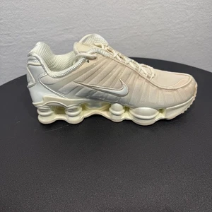 Nike Shox TL Pearl White Size 6.5 Women’s Brand New Authentic Retail 190 - Picture 1 of 8
