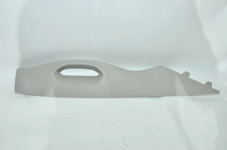 DODGE RAM 1500 PARABRISAS DELANTERO DERECHO DERECHO MOLDURA INTERIOR SUPERIOR UN PILAR MOLDURA  Foto 1 de 4