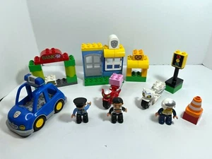 Lego Duplo Mein erstes Polizei Set 10532 + Polizeifahrrad 5679 - Bild 1 von 8