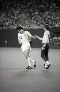 Buljan / Birkenmeier - 1981 NASL FTL Strikers @ NY Cosmos - Vtg Soccer Negative - Picture 1 of 2