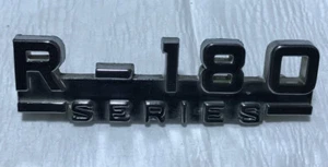 1950s INTERNATIONAL R-180 HOODSIDE EMBLEM - Picture 1 of 9