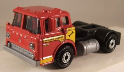 MATCHBOX #18 1965 Ford C900 tractor, 2023 issue (LOOSE / MINT) - Image 1 of 3