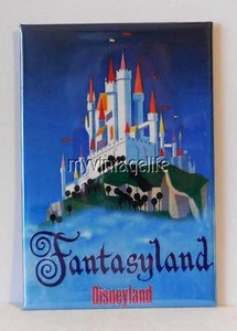 VINTAGE FANTASYLAND CASTLE DISNEYLAND 2" x 3" Fridge MAGNET art disney - Picture 1 of 1