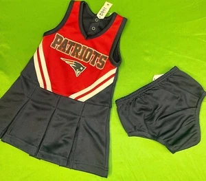 NFL New England Patriots Cheerleader-Style Dress and Nappy Cover 12 months - Bild 1 von 4