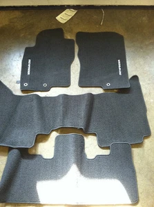 NEW OEM 2008-2012 NISSAN PATHFINDER CARPET FLOOR MATS - CHARCOAL COLOR ONLY - Picture 1 of 4