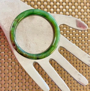 Vintage Natural Jadeite Nephrite jade 10mm sage green bangle bracelet 3 1/4 inch - Picture 1 of 5