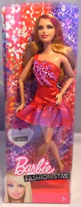 Barbie Fashionistas Wafe 2 Bambole Arcobaleno 2013 Vestito Estivo Acc. Rosso Y7491 nuovo - Foto 1 di 5