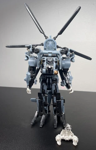 Hasbro Transformers Deluxe Class BLACKOUT & Scorponok Action Figures Complete Cover