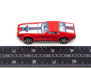 2015 Hot Wheels CCM Country Club Muscle Diecast Car Star Red Blue - Picture 1 of 6