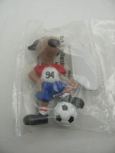Jouet McDonald's Vintage Happy Meal 94 USA WOLRDCUP Football PVC coupe du Monde - Picture 1 of 2