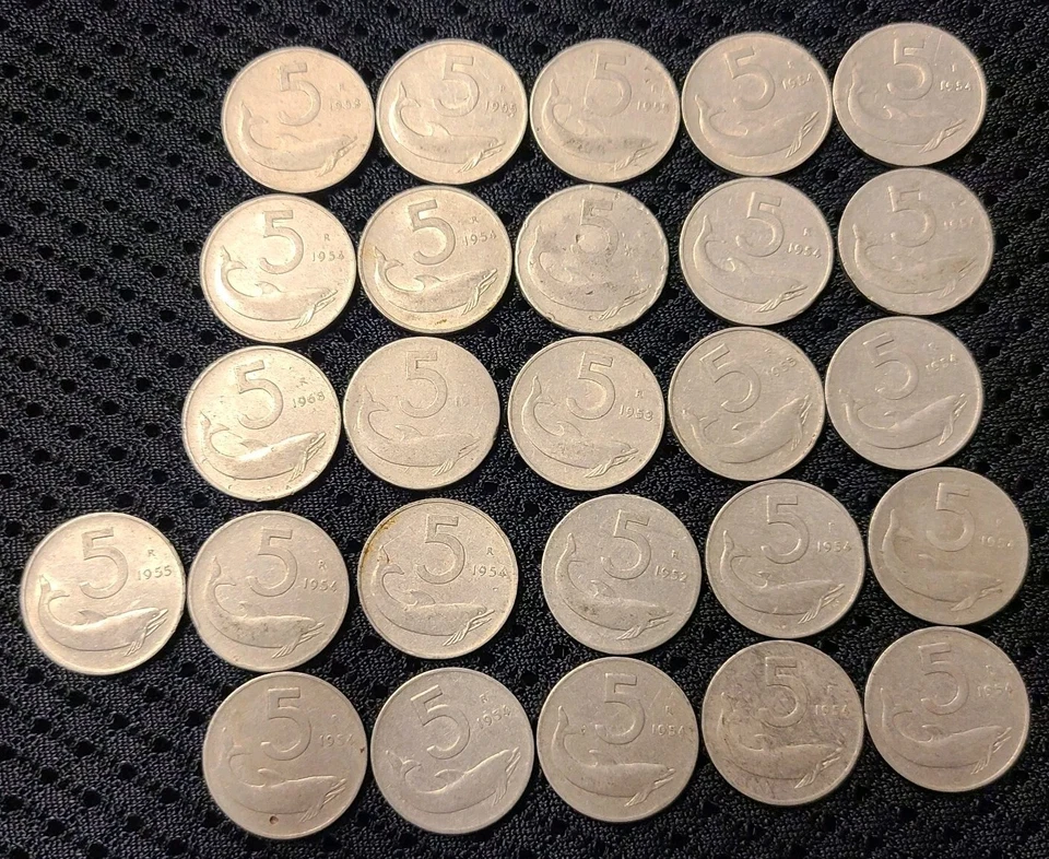 Italy 5 Lire 1953 To 1955 26 coin Lot. Dolphin. Rudder. Roma mint. - Image 1 of 1