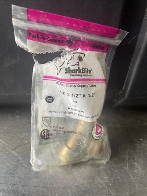 SharkBite 1/2 in. Push-to-Connect Brass Tee Fitting Pipe & Hose Fittings 1 Count - Image 1 of 4