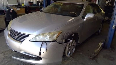 *LOCAL PICKUP ONLY* Back Glass Fits 07-12 LEXUS ES350 10268077 - Image 1 of 4