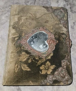 Antique Victorian Celluloid Photo Album With Velvet Green Cover - Picture 1 of 13