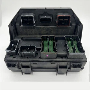 Rebuilt TIPM Fuse Box 04692236 For 2008 Jeep Wrangler RL692236AI 4692236AB - Picture 1 of 5