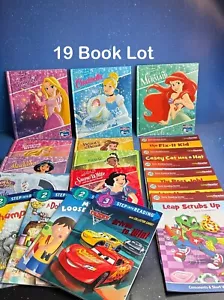 Menge 8 DisneyPrincess StoryReader Bücher + 6 LeapReader Bücher + 4 StepIntoReading + 1 - Bild 1 von 22