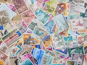 STAMP JAPAN old Commemorative 1951-1966 100pc lot off paper philatelic kiloware - Picture 1 of 7