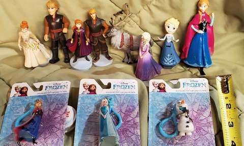 Disney Mini Action Figures Frozen Anna Elsa Kristoff Sven And Olaf Some Nib Cover