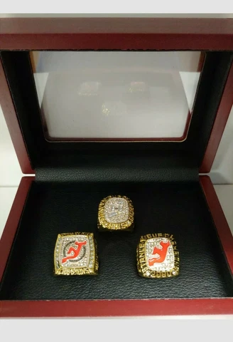 New Jersey Devils - Stanley Cup Championship 3 Ring Set WITH Wooden Box Cover