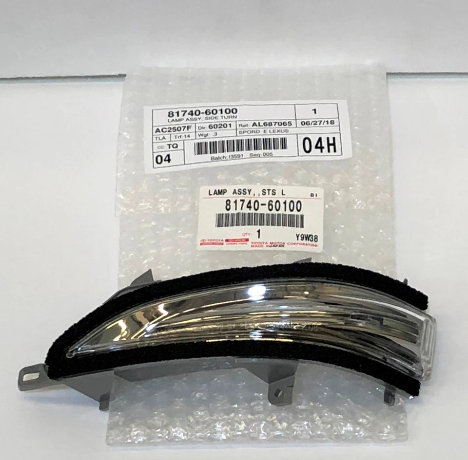 Lexus OEM Factory Front Driver's Mirror Turn Signal Lamp for Gx460 8174060100