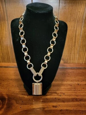 Collar Dannijo Elisa Tono Dorado Eslabones Gruesos con Colgante Rectángulo-Usado Foto 1 de 4