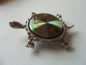 TURTLE IRIDESCENT BROOCH PIN - Picture 1 of 2