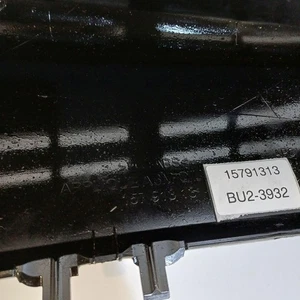 2007-2014 Chevrolet Tahoe Left Upper Quarter Applique Louvers 15791313 - Bild 1 von 5