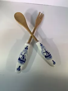 Vintage Salad Serving Set Dutch Blue Windmills White Ceramic Handles - Picture 1 of 5