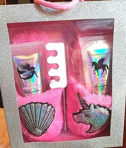 MERMAID & UNICORN 6-Piece Foot Care Set Vanilla Almond w/ PINK Fuzzy Slippers - Picture 1 of 7