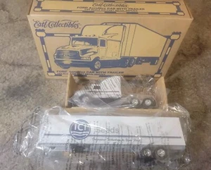 Ford Aeromax Fahrerhaus mit Anhänger ICI Seeds - Ertl Maßstab 1:64 Traktor Anhänger - Bild 1 von 5