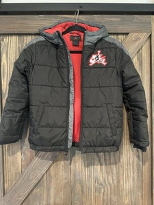 Youth Size Medium Nike Air Jordan Puffer Jacket With Hood - Picture 1 of 7