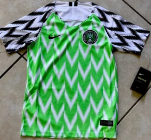 Nike youth 2018 NIGERIA HOME STADIUM FOOTBALL SOCCER unisex Jersey 894010-100 M - Picture 1 of 8