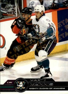 2001-02 Pacific Retail LTD #8 Marty McInnis /149