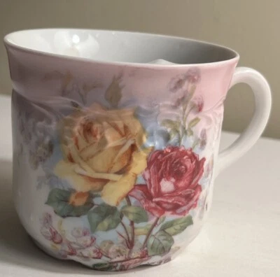 Taza bigote de porcelana alemana rosa real Wheelock solo estampada en la parte posterior Foto 1 de 4