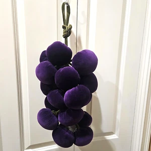 Vintage Oi San Francisco Handmade Velvet Grape Cluster Bunch Pillows/Excellent. - Picture 1 of 6