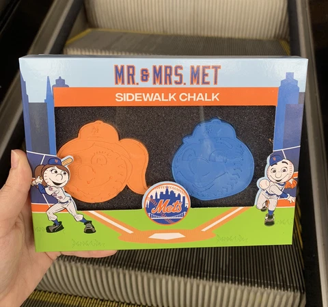 2022 Mr. And Mrs. Met Sidewalk Chalk Citi Field SGA School Mascot New York Mets Cover
