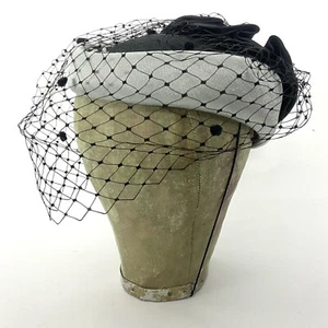 VTG Grey and Black Pillbox Hat With Black Vail By C&A - Picture 1 of 6