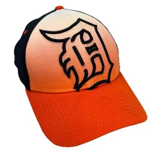 Detroit Tigers MLB Baseball New Era 39Thirty Gradation Flex Fit Hat Sm/Med - Picture 1 of 13