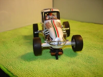 Coche ranurado vintage #4 dirt Midget Racer 1/24 con marco de latón ofrecido por MTH Foto 1 de 4