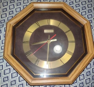Vintage Linden Quartz Mid Century Oak Finish Octagon Wall Clock - Picture 1 of 1