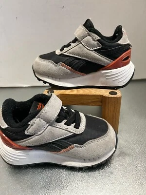 Reebok Classic Suede Sneakers Multicolor Toddler Size 5 Slip On Great Condition - Imagem 1 de 4