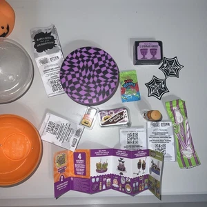 Mini Verse Make It Mini Food Halloween Series 2 Beetlejuice DIRT CUPS All Items - Picture 1 of 6