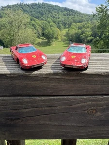 Lot of 2 Corgi Ferrari 250 Le Mans Cars – Spare Tires, Paint Loss, Cracked Glass - Picture 1 of 24
