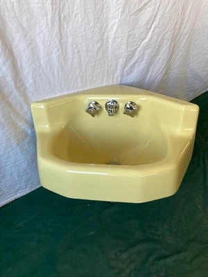 Fregadero de esquina de porcelana amarilla de 22" de hierro fundido de colección baño Kohler 400-25E Foto 1 de 4