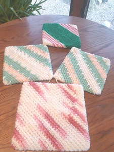 Set of 4 Handmade Handcrafted Double Thick Crocheted Hot Pads/Holders - Picture 1 of 5