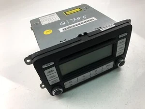 VW GOLF IV Variant 1J5 1K0035186R Music Radio CD Player Head Unit 2004 14922898 - Picture 1 of 4