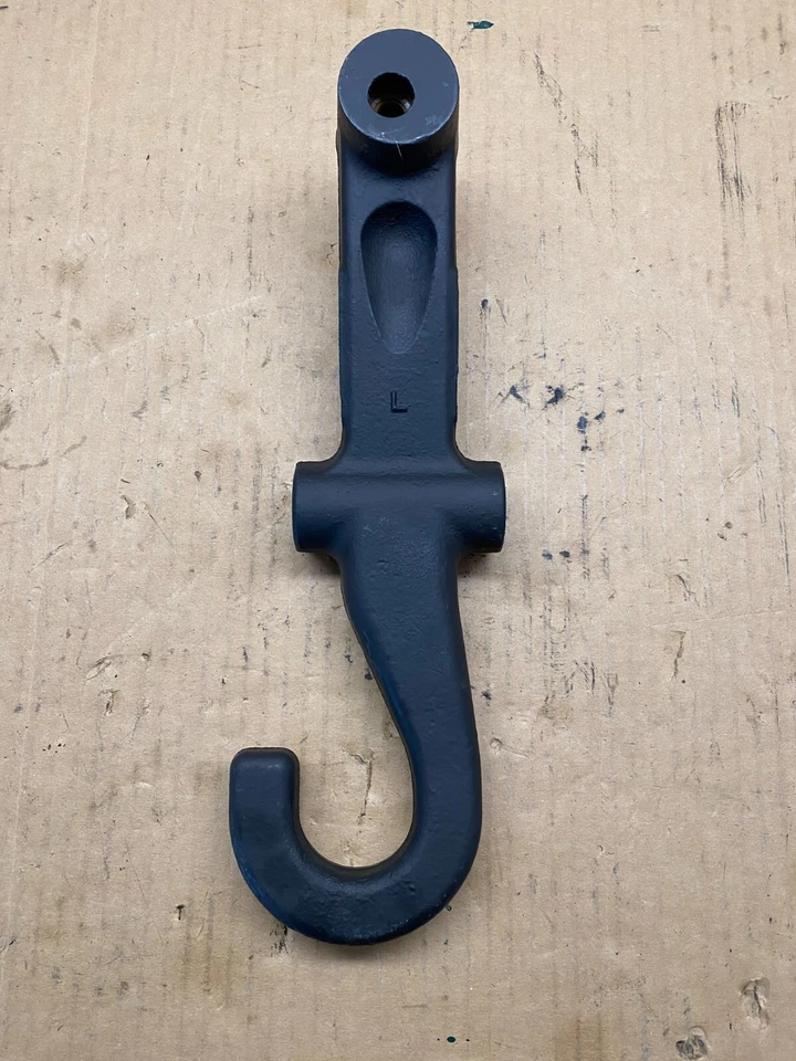 99-07 Chevy Silverado/GMC Sierra 2500 LEFT FRONT TOW HOOK 15020940 GM OEM Foto 1 de 4